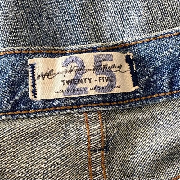 ✨Free People ✨ Caroline Cut Off Shorts🌸 - Picture 7 of 10